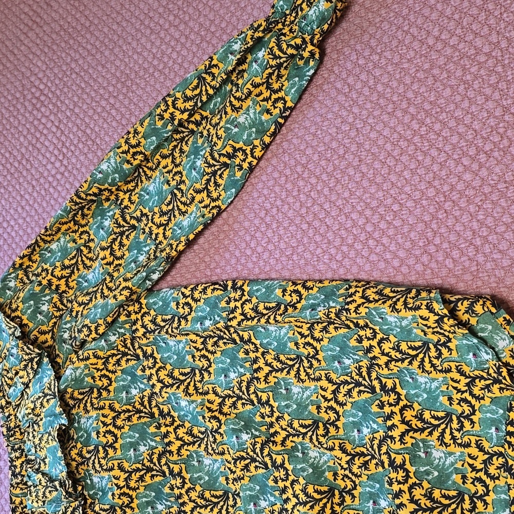 J.Crew‎ Off Shoulder Ratti Top Elephant Print 8 Button Front Ruffle 3/4 Sleeve - Picture 9 of 10